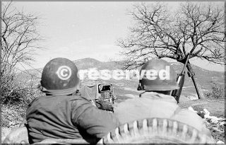 febbraio 1945 uomini in jeep 10 divisione di montagna soldati in possesso di una mitragliatrice si avvicina monte belvedere